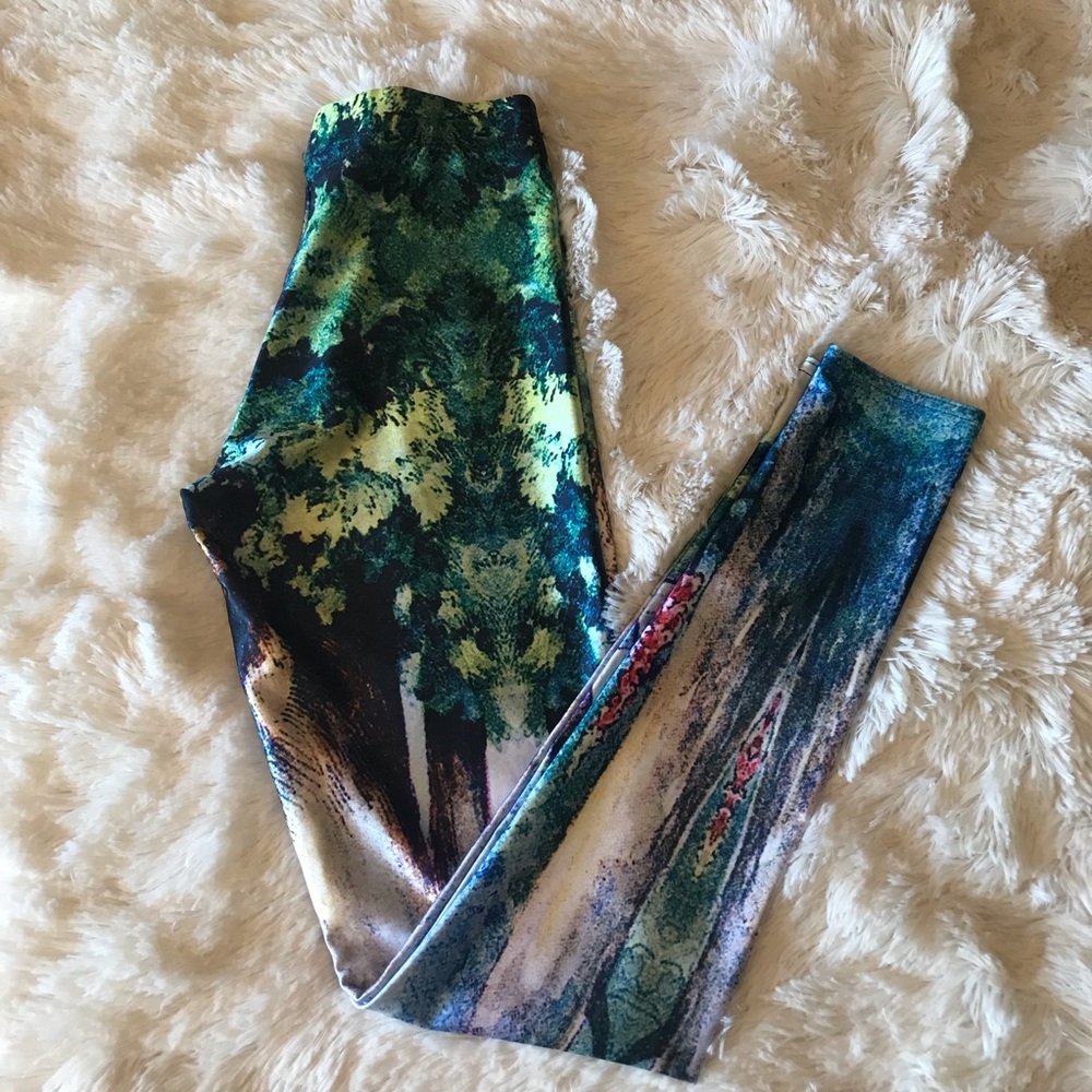 Black milk Alice in wonderland land leggings